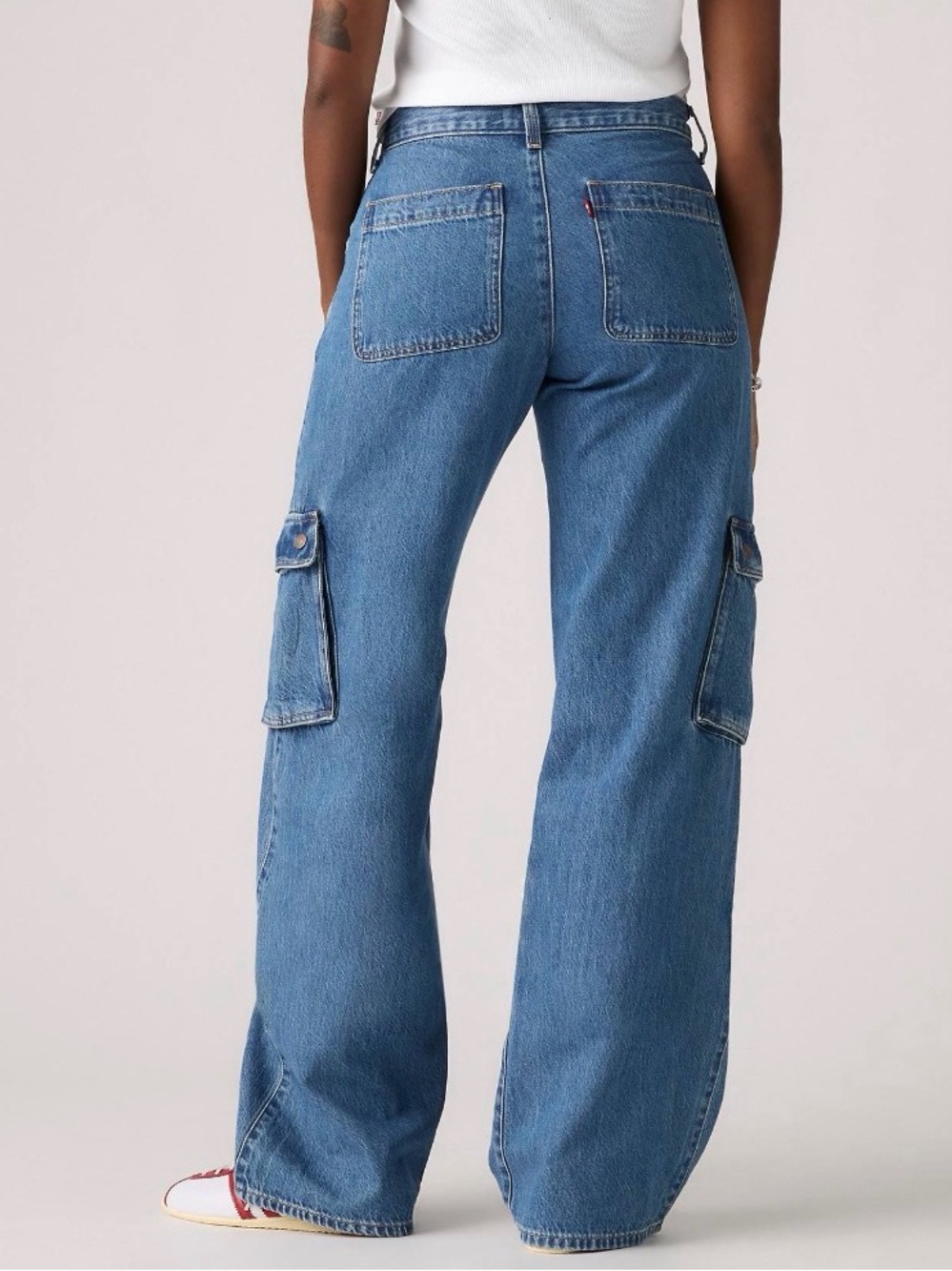 Levi's Medium Blue Wide-Leg Cargo Jeans - Picture 2 of 7